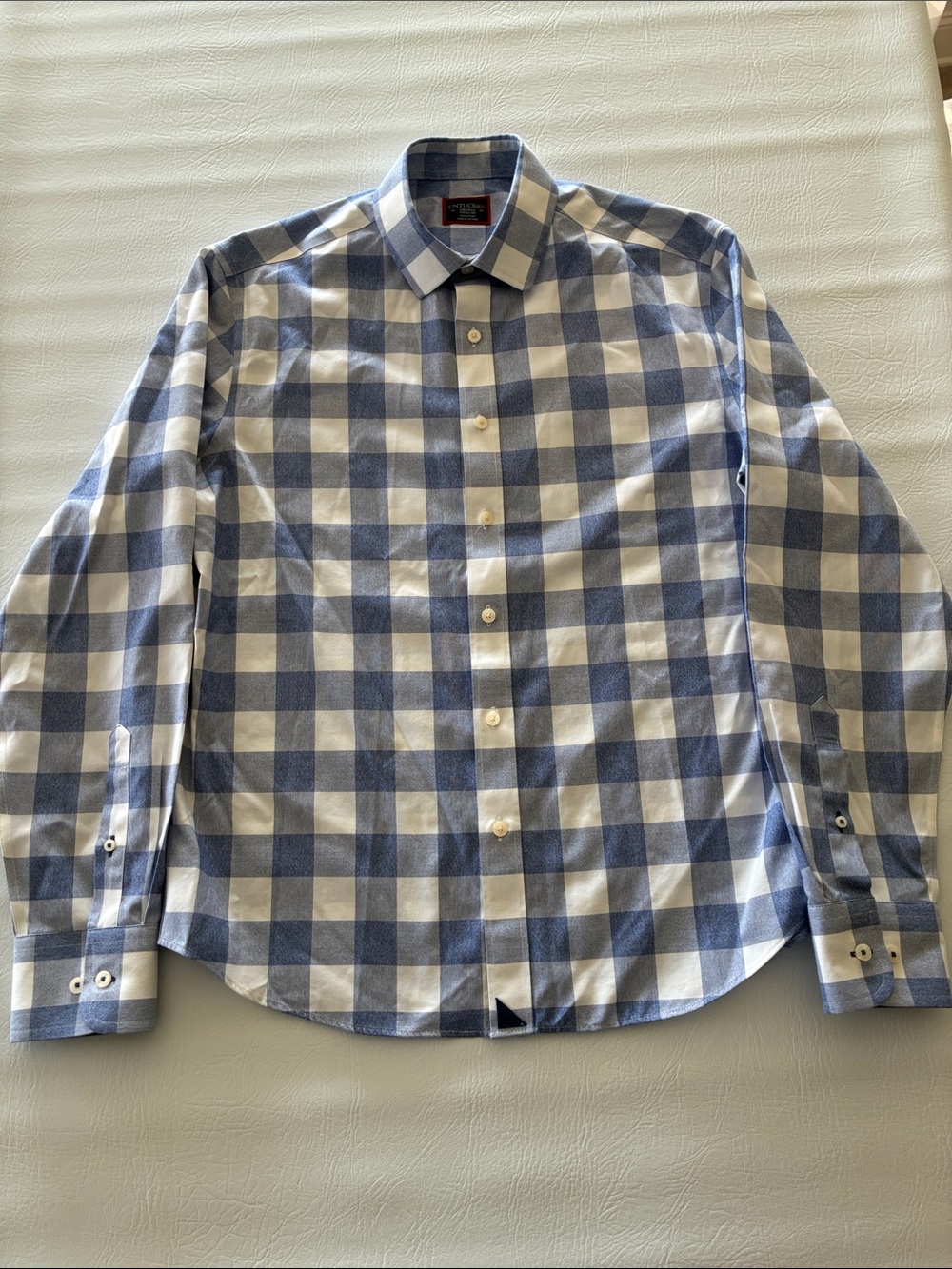 UNTUCKit Blue and White Check Casual Button-Down Shirt